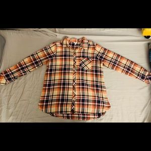 Women’s Sonoma button down in size large